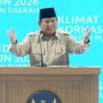 Cerita Prabowo Soal Spanduk Ayam Goreng di Hambalang