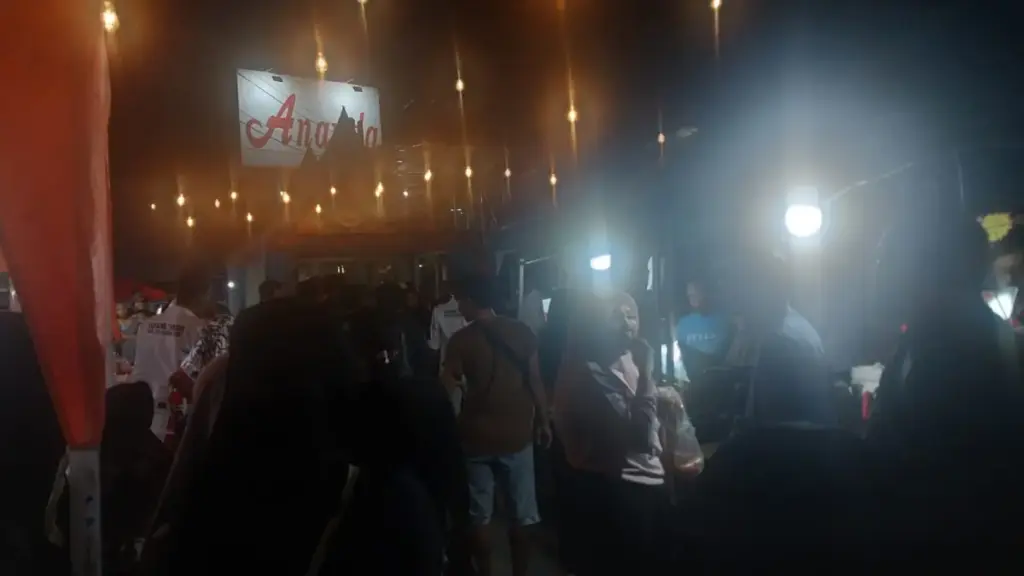 Antusiasme Warga Meledak, Street Food Pasar Cileungsi Jadi Motor Ekonomi Baru