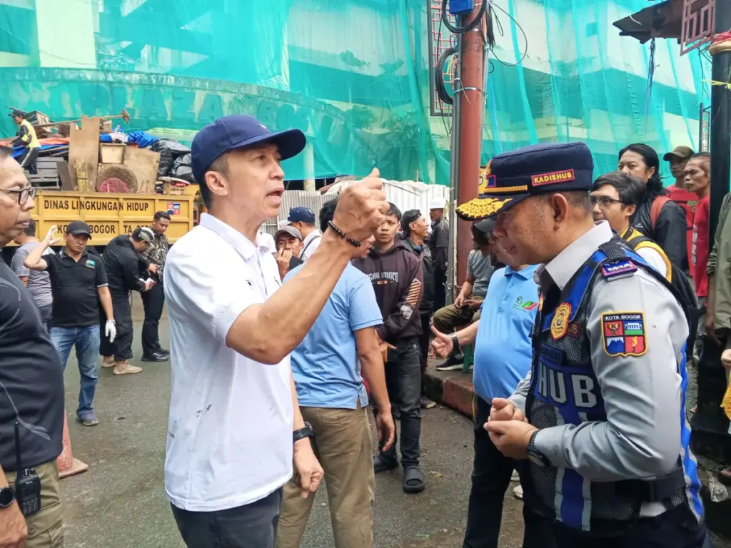 Jumsih Kolaboratif Angkut 60 Ton Sampah, Walikota: Jangan Kotori Kota Bogor