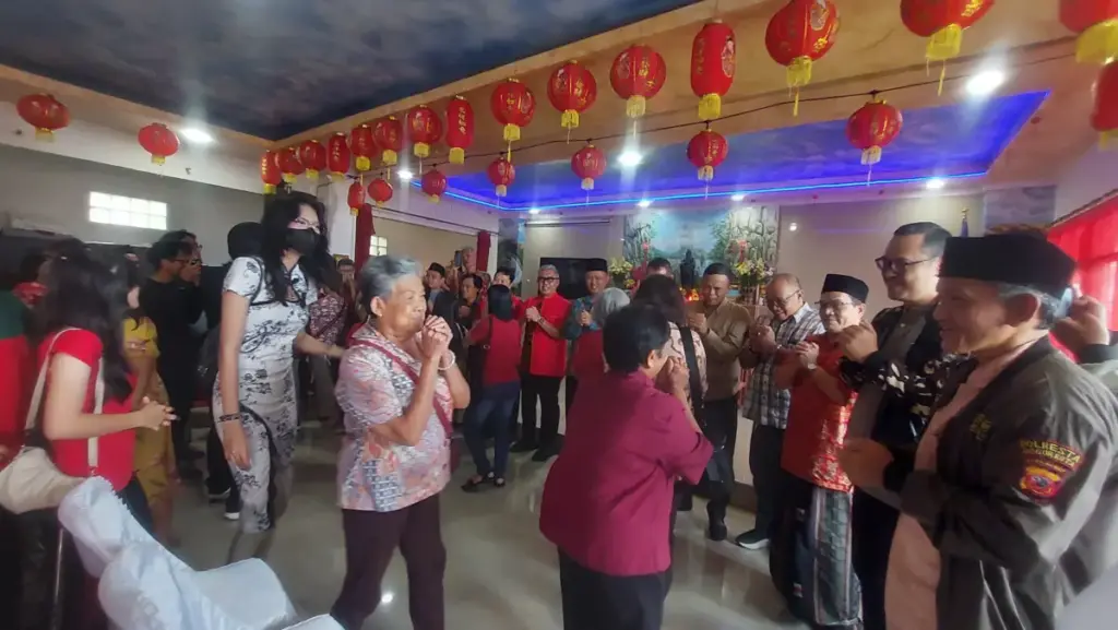 Umat Khonghucu Bogor Sambut Imlek 2577 dengan Ritual Sakral, Ini Makna di Baliknya !