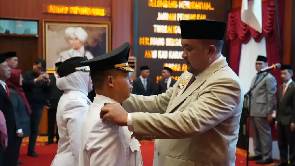 Dorong Pelayanan Publik Lebih Responsif, Bupati Bogor Rotasi 21 Pejabat