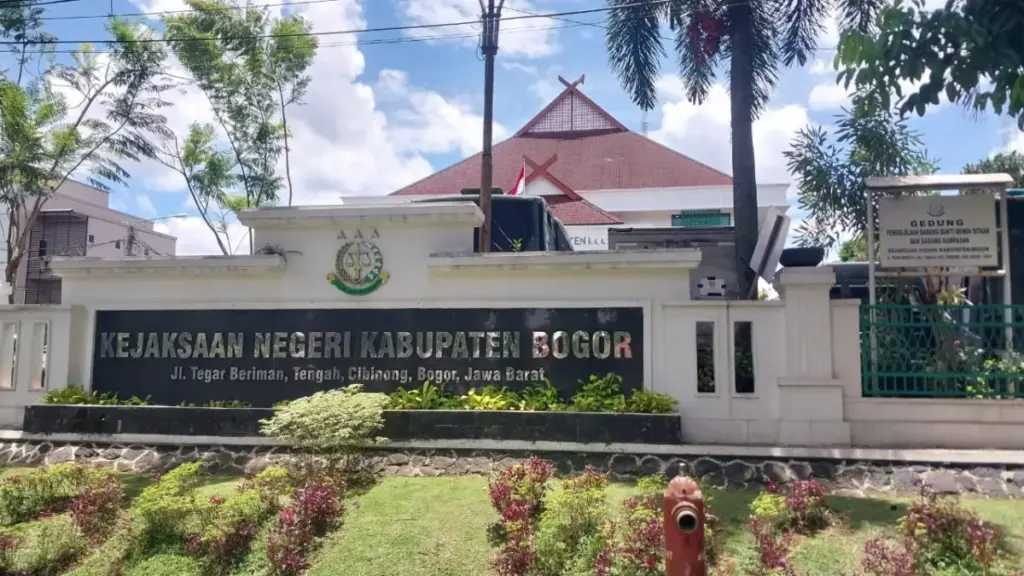 Tambang Ilegal Parung Panjang Dilaporkan ke Kejari Bogor, Kerugian Negara Ditaksir Rp49,4 Miliar