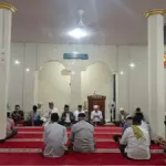 Generasi Muda ‘Rock and Roll’ Pimpin Tarawih Keliling Perdana di Pabuaran