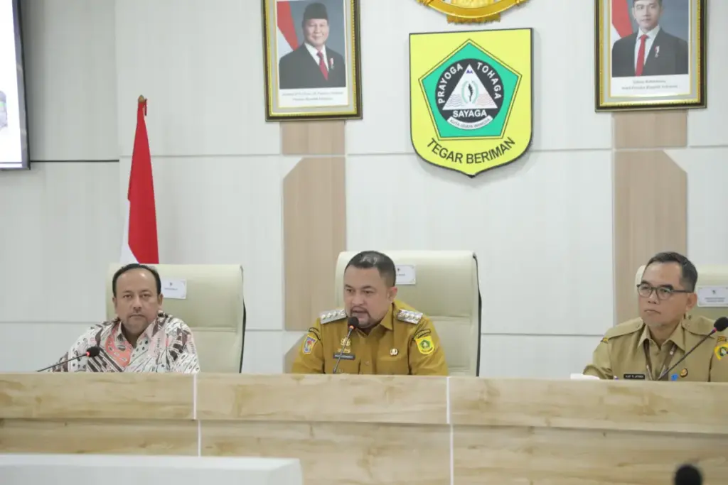 Dari Gunungan Sampah ke Energi Listrik, Bupati Bogor Siapkan Transformasi TPA Galuga