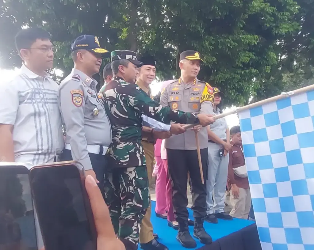 Polresta Bogor Kota Berangkatkan 300 Pemudik Gratis ke Semarang dan Cilacap