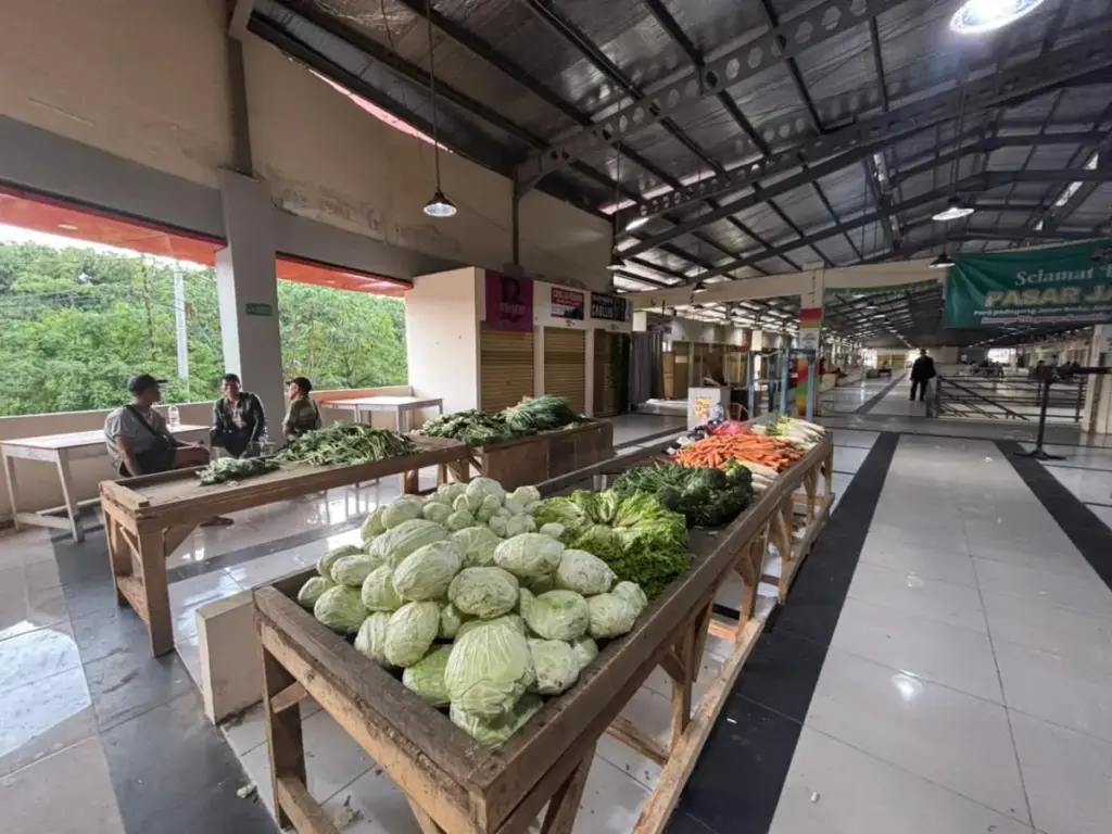 Eks PKL Pasar Bogor Siap Berjualan Malam Ini di Pasar Jambu Dua
