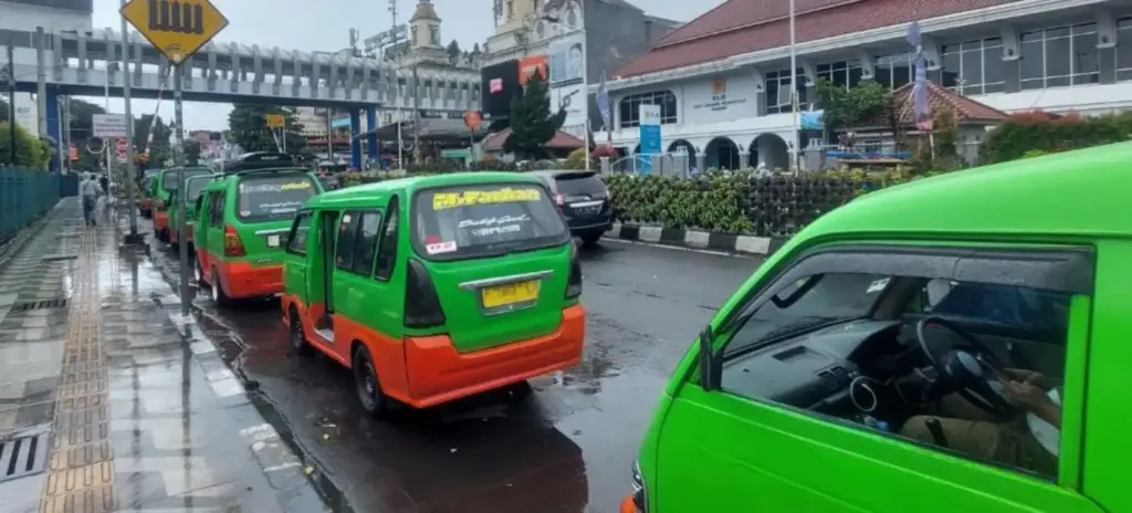 Dishub Jabar Terapkan Shifting Angkot, Kurangi Kepadatan Lalu Lintas Kota Bogor