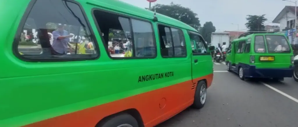 Percepat Perwali, Pemkot Bogor Tegaskan Batas Usia Angkot 20 Tahun