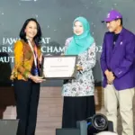 MARKETING WEEK